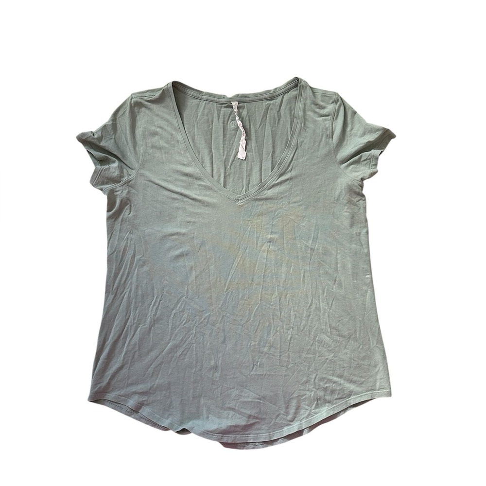 Lululemon V-Neck Short Sleeve